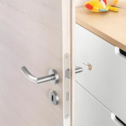 Reer Türgriffschutz HandleGuard -lionelo || HAUCK || Kinderkraft Verkäufe 5425900fffed1b718c1e2494102f401f