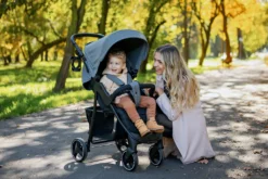 4BABY Rapid, Kinderwagen, Sportwagen, Ein Großer, Leichter Kinderwagen, Griffhöhenverstellung, Beinabdeckung, Große Räder Farbe: Grün -lionelo || HAUCK || Kinderkraft Verkäufe a7f11cab6ffbcb37d067e80147ba0684