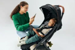 Lionelo Julie One Buggy Kinderwagen Bis 22 Kg Verstellbare Rückenlehne Und Fußstütze Moskitonetz Beinwärmer Getränkehalter Und Transporttasche Zusammenklappbar -lionelo || HAUCK || Kinderkraft Verkäufe aec3af10a4d8c038d09a20f8957d0a2f