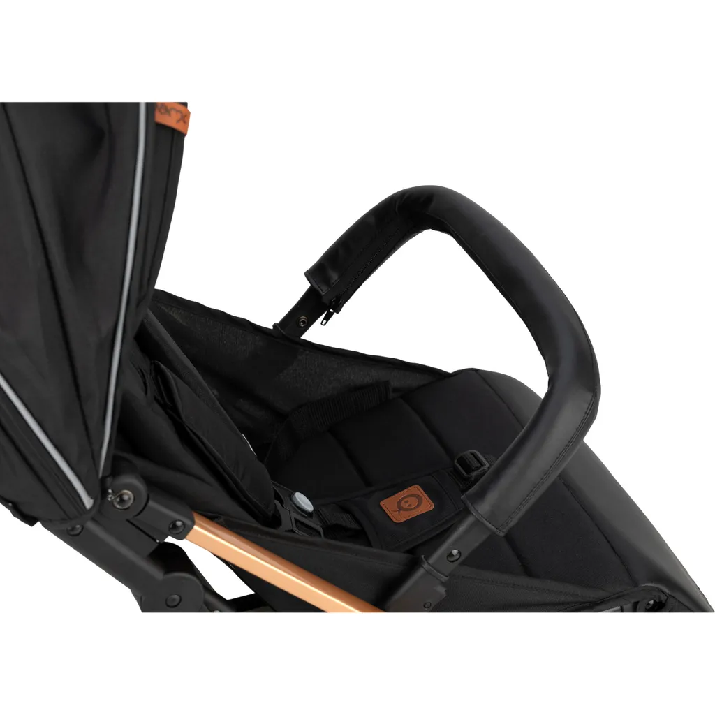 Leicht Buggy Klein Zusammenklappbar Kinderwagen Mit Liegeposition MoMi ESTELLE Schwarz 6 Leicht Buggy Klein Zusammenklappbar Kinderwagen Mit Liegeposition MoMi ESTELLE Schwarz - Image 6